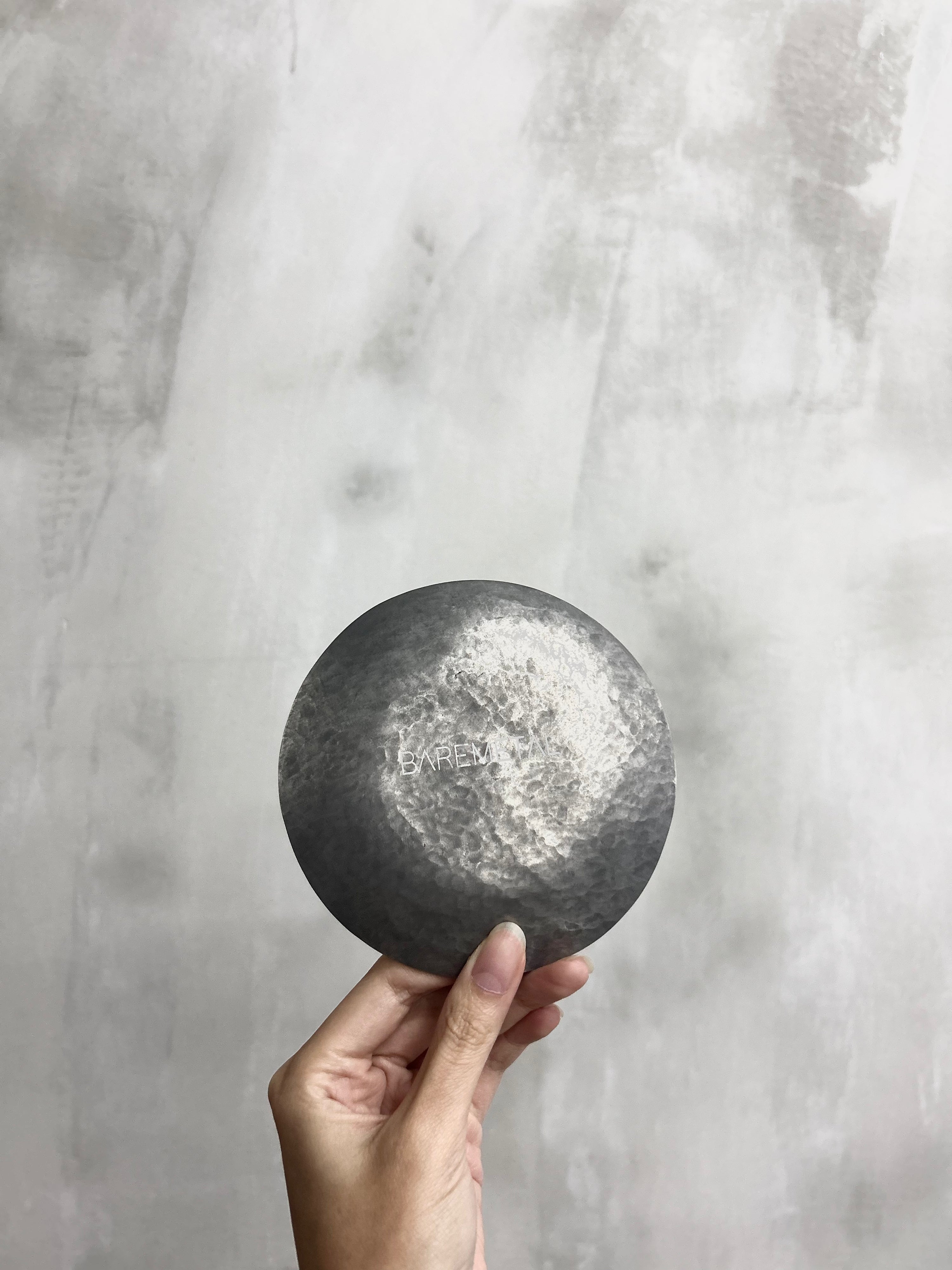 HAMMERED JEWELRY DISH MEDIUM